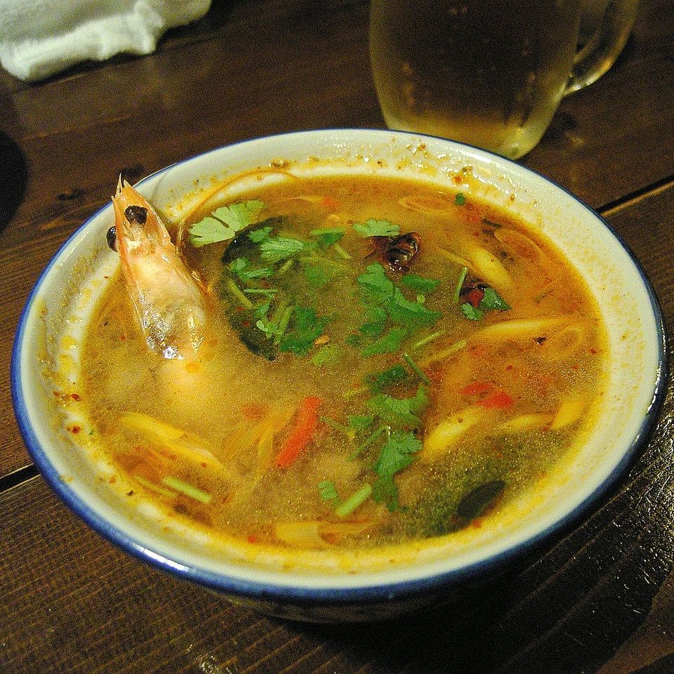 Tom Khlong Hang Wua